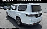 2022 Grand Wagoneer Thumbnail 5