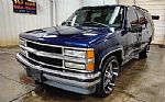 1999 Suburban Thumbnail 1