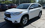 2015 Highlander Limited Thumbnail 3