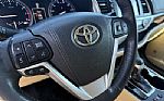 2015 Highlander Limited Thumbnail 19