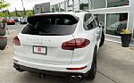 2018 Cayenne Thumbnail 6