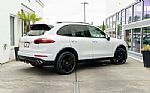 2018 Cayenne Thumbnail 7