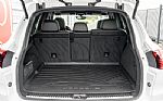 2018 Cayenne Thumbnail 36