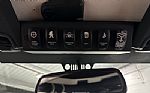 2016 Wrangler Thumbnail 28