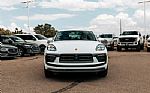 2024 Macan Thumbnail 60