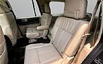 2015 Navigator Thumbnail 18