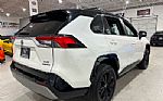 2022 RAV4 Hybrid Thumbnail 36
