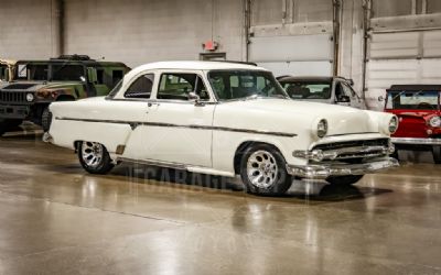 Photo of a 1954 Ford Crestline Skyliner for sale