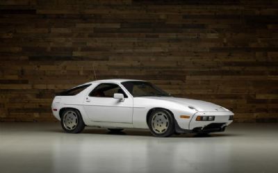 Photo of a 1984 Porsche 928S for sale