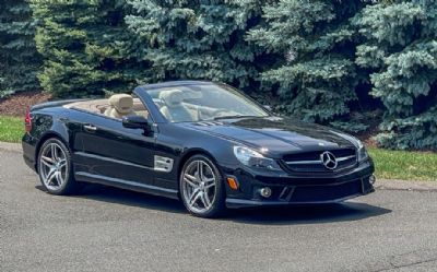 Photo of a 2011 Mercedes-Benz SL63 AMG Roadster for sale