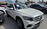2017 GLC GLC 300 4MATIC Thumbnail 3