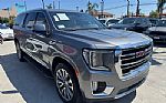 2021 Yukon XL SLT Thumbnail 3