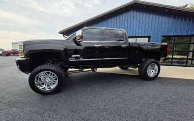 Photo of a 2016 Chevrolet Silverado 2500HD 4WD Crew Cab 159