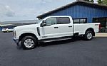 2023 F-350 SD Thumbnail 2