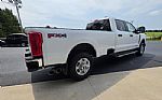 2023 F-350 SD Thumbnail 14