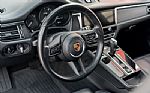 2022 Macan Thumbnail 15