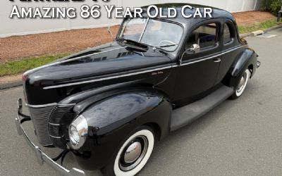 1940 Ford Deluxe Coupe