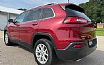2016 Cherokee Thumbnail 6