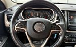 2016 Cherokee Thumbnail 23