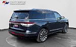 2024 Navigator Thumbnail 5