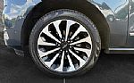 2024 Navigator Thumbnail 9
