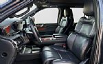 2024 Navigator Thumbnail 10