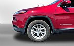 2016 Cherokee Thumbnail 3