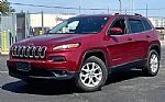 2016 Cherokee Thumbnail 8