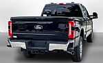 2027 F-250SD Thumbnail 3