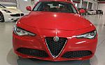 2019 Giulia Thumbnail 9