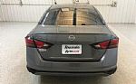 2023 Altima Thumbnail 8