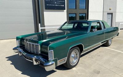 Photo of a 1976 Lincoln Continental Coupe Coupe for sale