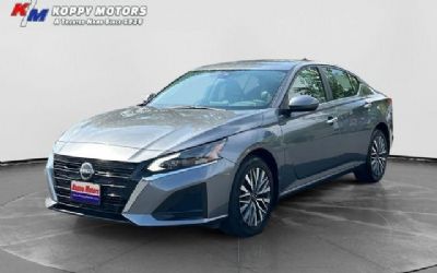 Photo of a 2023 Nissan Altima 2.5 SV for sale