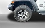 2022 Wrangler Thumbnail 3