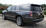 2016 Yukon XL Thumbnail 4