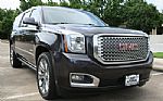 2016 Yukon XL Thumbnail 11