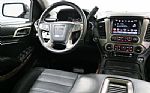 2016 Yukon XL Thumbnail 29