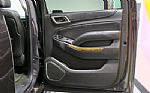 2016 Yukon XL Thumbnail 34