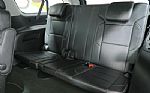 2016 Yukon XL Thumbnail 33