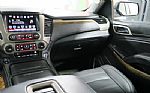2016 Yukon XL Thumbnail 42