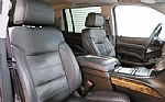 2016 Yukon XL Thumbnail 40