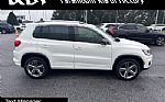 2017 Tiguan Thumbnail 8
