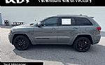 2021 Grand Cherokee Thumbnail 4