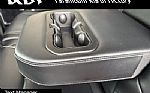2022 Wagoneer Thumbnail 19