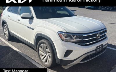 Photo of a 2022 Volkswagen Atlas Cross Sport 3.6L V6 SE W / Technology for sale