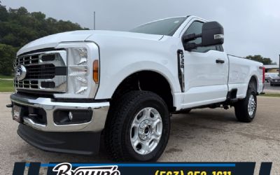 Photo of a 2027 Ford Super Duty F-350 SRW XLT for sale