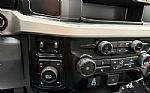 2027 Super Duty F-350 SRW Thumbnail 31