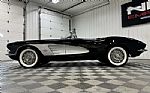 1961 Corvette Thumbnail 19