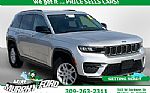 2023 Grand Cherokee Thumbnail 1