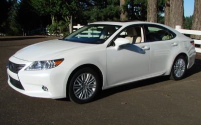 Photo of a 2014 Lexus ES 350 4 DR. Sedan for sale